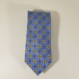 Paul Fredrick Tie Blue Gold 100% Silk 58 Inch Total Length Necktie